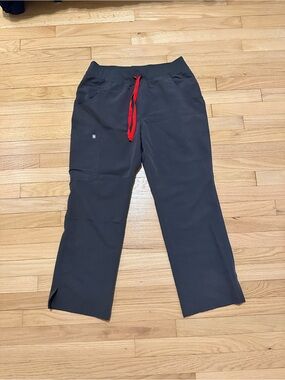 Figs Kade cargo scrub pants large petite- charcoal